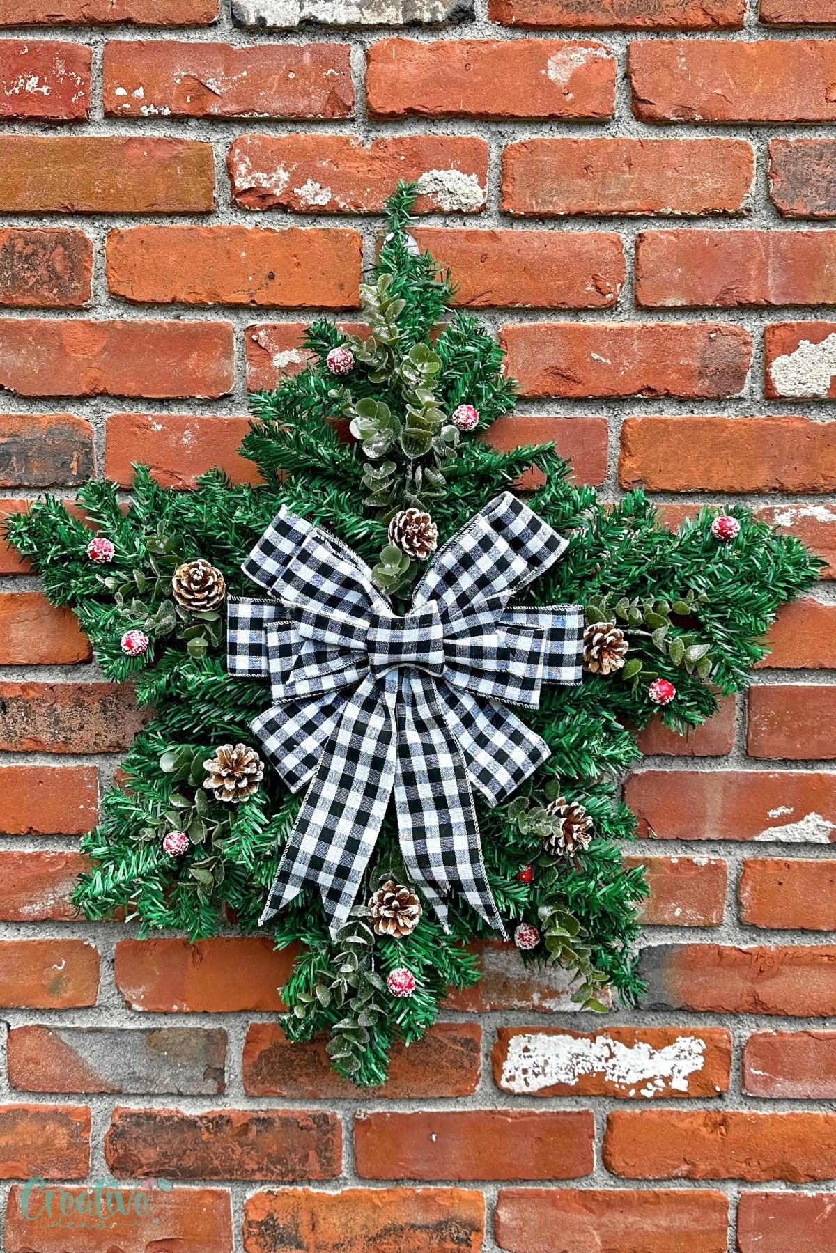 Outdoor Holiday Wreath or Star Workshop - Grayson