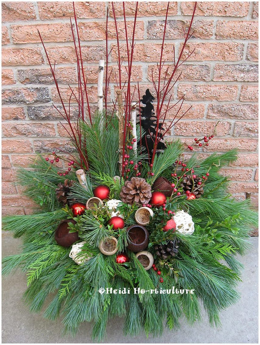 Outdoor Holiday Arrangement Workshop